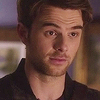 itchtokill: ({Black} Holy crap what)
