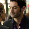 hellicious: (Look - Flirty 1)