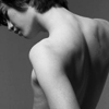 achromat: (sinewy back features)