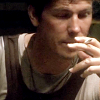 frakkincylons: (pic#10186420)