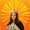littledust: Amy Santiago wearing a crown. ([b99] amazing slash genius)