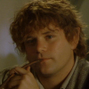 tinidril: photo of Samwise smiling, holding a pipe (Default)