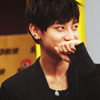 bakamaze: (EXO | giggle)