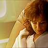 enkeli: (cold cruel world (roslin))