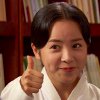 skygiants: Na Yeo Kyeung, from Capital Scandal, giving a big thumbs-up (seal of approval)