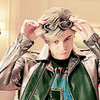 quickfingers: (☈ speedy)