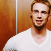 igotacrossbow: (charm smile)