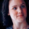 winterwinds: (close lipped smile)