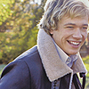 dreamkid: (Dreamy smile)