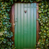 dine: (green door - misbegotten)