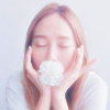 venusundae: jessica holds a fluffly white flower in her mouth (０６４ (a gardenia valentine))