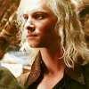 undragoned: (stare)