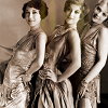 sholio: three ladies in 1920s flapper clothes (Noir 1920s fashion)