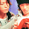 solo: Akame reading the same book (Akame reading)