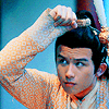 inheritedpain: (necessary hair adjustments)