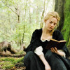 lirazel: Abigail Masham from The Favourite reads under a tree ([film] reading outside)