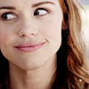 wantadistraction: (devious ௳ smirking to herself)