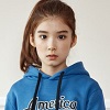 kirkwall_kidlets: Lauren Lunde as Carys (Carys: Sweatshirt Ponytail)