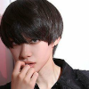 un_oiseau_rebelle: (Biting nails)