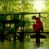 sbrackett: Amelie from Amelie skipping stones off a bridge (amelie)