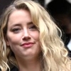 nadine_he_loves: (holding back a laugh)