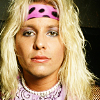 metallhuvud: (glam singer)