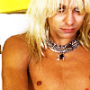metallhuvud: (naked and horny)