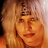 metallhuvud: (lets go to bed)