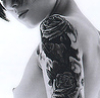 xela_fic: Woman with shoulder tat (Woman Tat)