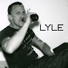 fififolle: (Primeval - Lyle (drinking))