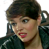 gravity_grrl: (lip curl)