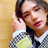 privatechat: (Hyujin (43))
