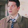 messenger: mouth open, looking aside, brows raised (❝ it should follow、 you know this ❞)
