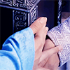 baiyueguang: (Do the handjive)