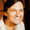 dauntless_heart: (grinning pierce)