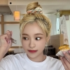 greetingsfrommaars: gahyun from dreamcatcher with food in one hand and a fork in the other (gahyun)