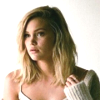even_bigger_teeth: Olivia Holt (disheveled doe-eyed)