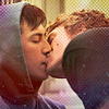 geckoholic: (HeatRiv: SI stair kiss)