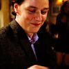 oxfordian: (♔ aww it's like she has opinions)