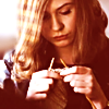 copracat: Karen Gillan as Jean Shrimpton knitting (Jean knitting)