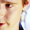 loveawkward: (Smiles)