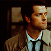 trenchcoatedly: (thinking † over there)