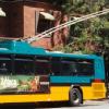 etb: trolleybus in Seattle (blue and yellow trolleybus)