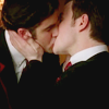 thewarbler: (kissing kurt)