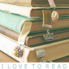 scintilla10: stack of well-read books; text: "I love to read" (Stock readerly - ilovetoread booksbooksb)