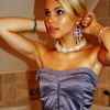 sweetvalleygirl: (prom queen)