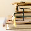 hollyda: (books)