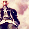 capax_infiniti: (LOOK WAAAAAAY UP)