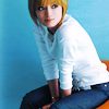 ada_c: Ayu sitting (Ayu sitting)
