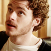 buildabetterbomb: (Damien - curls)